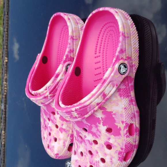 Crocs - Picture 2 of 6